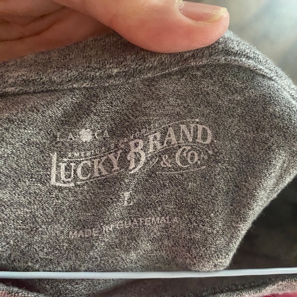 Lucky Brand tshirt - Picture 3 of 3